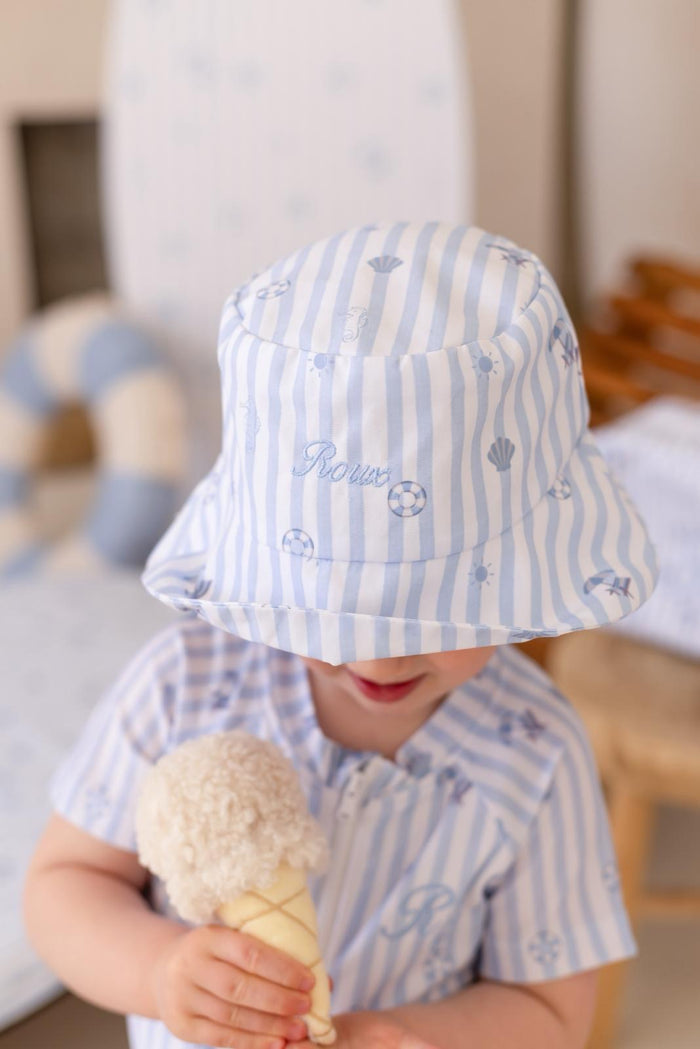 Boys Blue Personalised Beach Bebé Bucket Hat