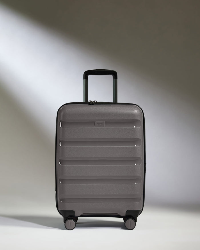 Antler Luggage -  Expandable Cabin Suitcase in Gloss Gull Grey -  Logo Stripe - Expander Cabin Case | B1 4W Expandable Cabin Suitcase in Gloss Gull Grey -  Logo Stripe