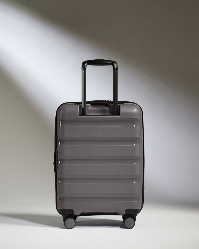 Antler Luggage -  Expandable Cabin Suitcase in Gloss Gull Grey -  Logo Stripe - Expander Cabin Case | B1 4W Expandable Cabin Suitcase in Gloss Gull Grey -  Logo Stripe