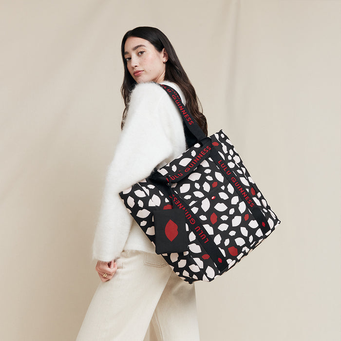 FLURRY OF KISSES TOTE BAG & 14K ROSE GOLD PLATED LUNA LIP STUD EARRINGS
