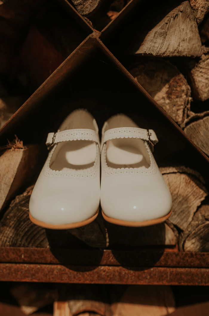 Girls White Mary Jane Buckle Shoe