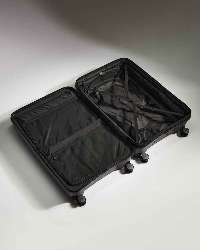 Antler Luggage -  Expandable Large Suitcase in Gloss Gull Grey - Logo Stripe - Expanding Rollercase | Large 4W Expandable Large Suitcase in Gloss Gull Grey - Logo Stripe