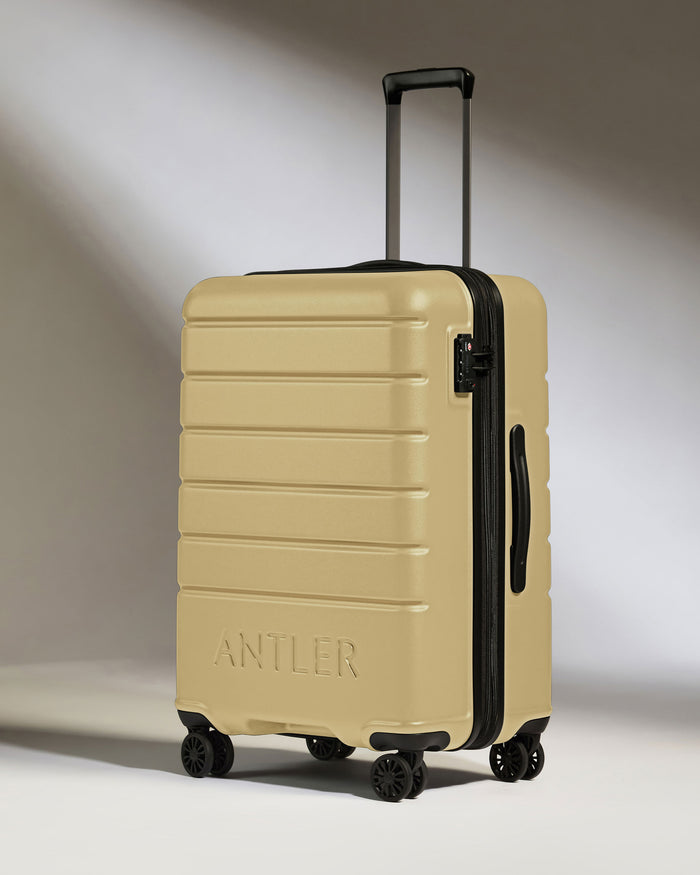 a suitcase with handle and handle
