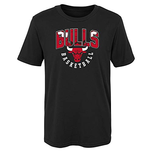 Outerstuff NBA Boys Chicago Bulls 4-20 Hot Shot Short Sleeve Tee