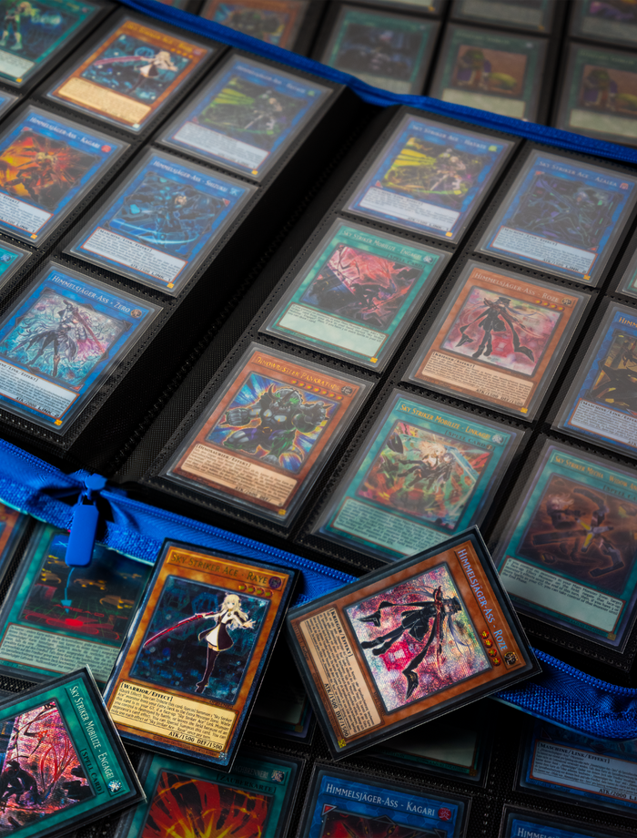 Sky Strikers Trading Card Binder - sleevechief