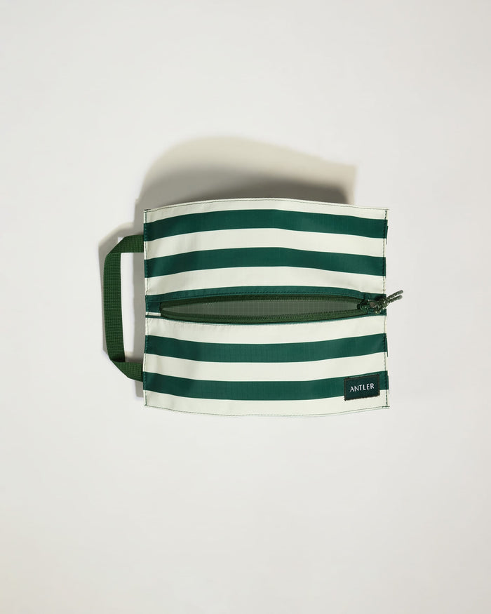 Antler Luggage -  Holiday Edit Cosmetic Pouch Green - Pouch Holiday Edit Cosmetic Pouch Green